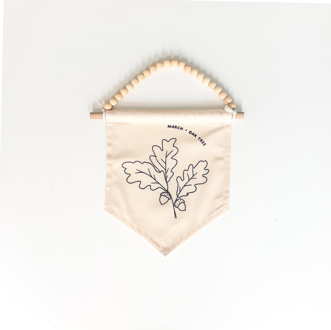 March Birth Month Hang Sign: Oak Tree