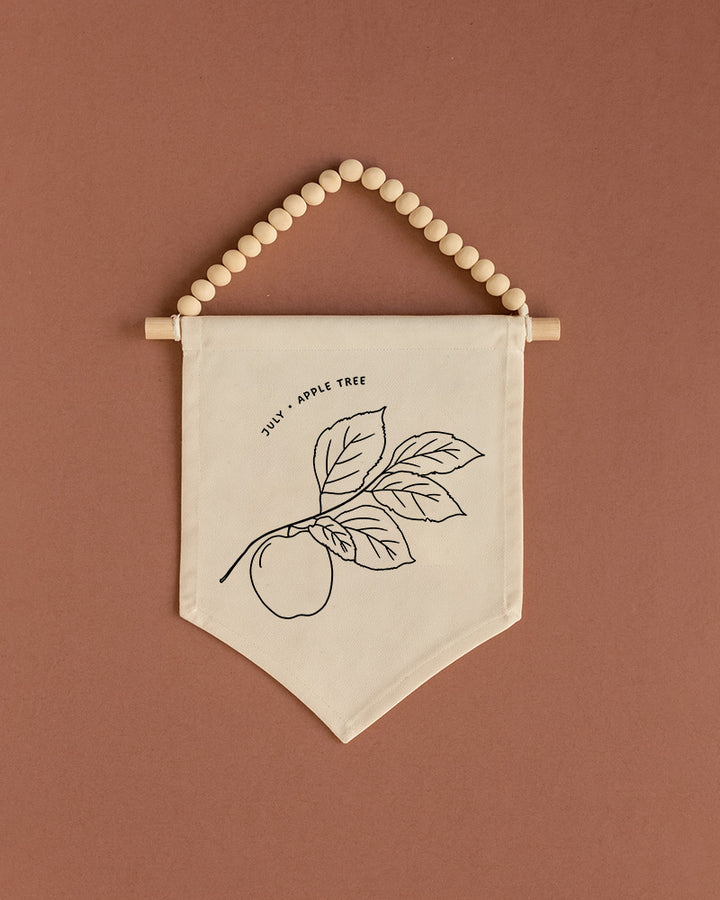 July Birth Month Hang Sign: Apple Tree