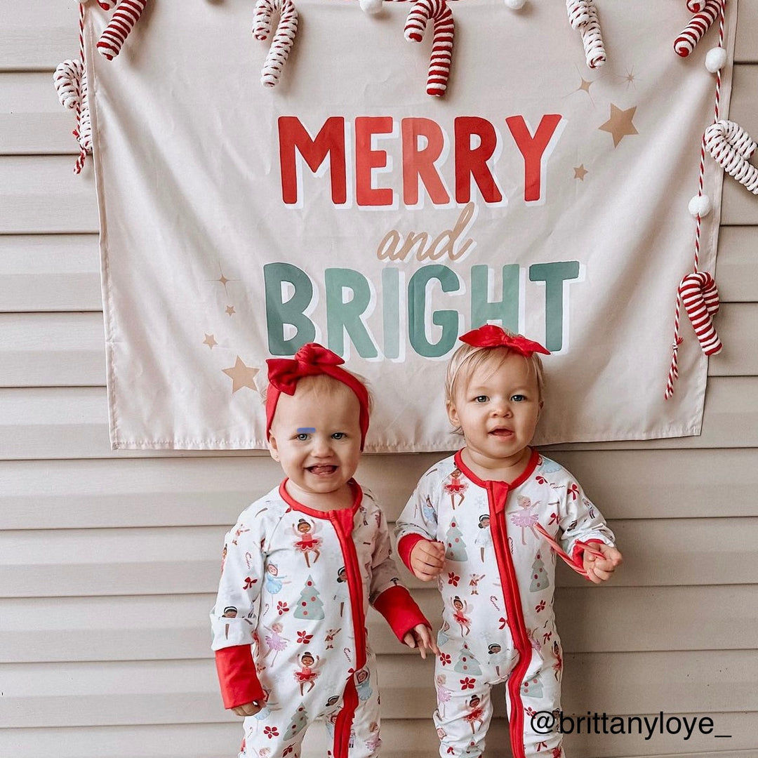 {Red + Green} Merry & Bright Banner