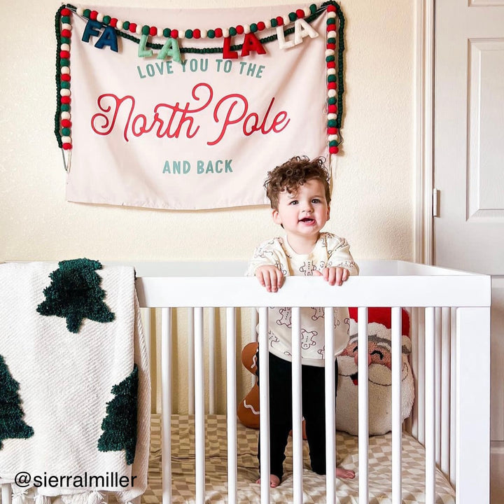 {Green + Red} Love You To The North Pole Banner
