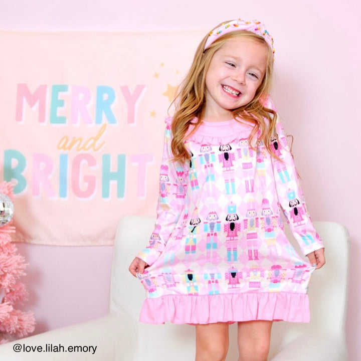 {Pink + Blue} Merry & Bright Banner