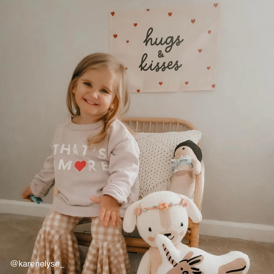 {Neutral} Hugs & Kisses Banner