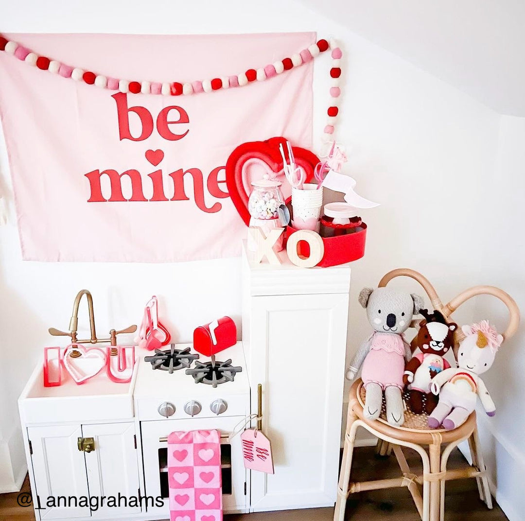 {Pink} Be Mine Banner