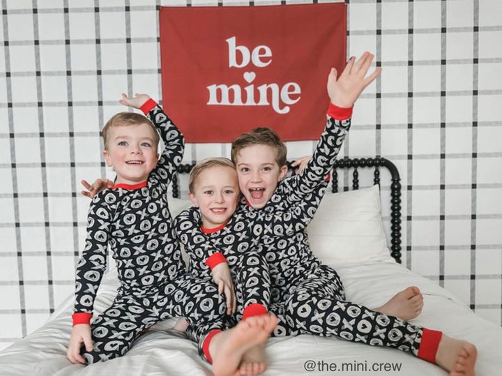 {Red} Be Mine Banner