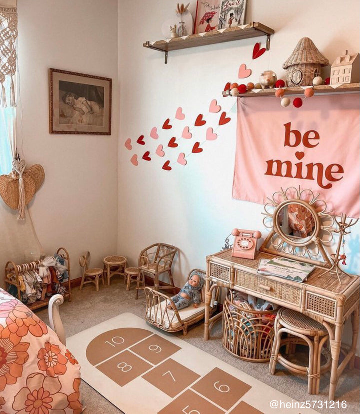 {Pink} Be Mine Banner