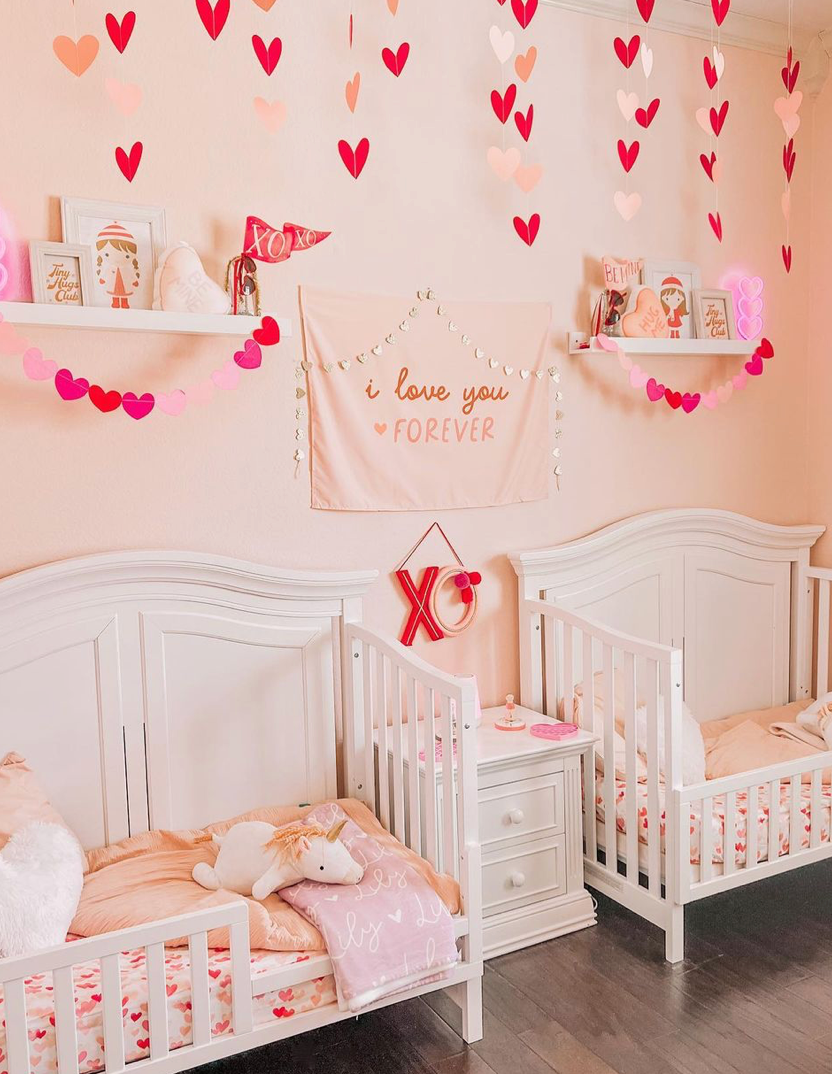 {Pink} Love You Forever Banner