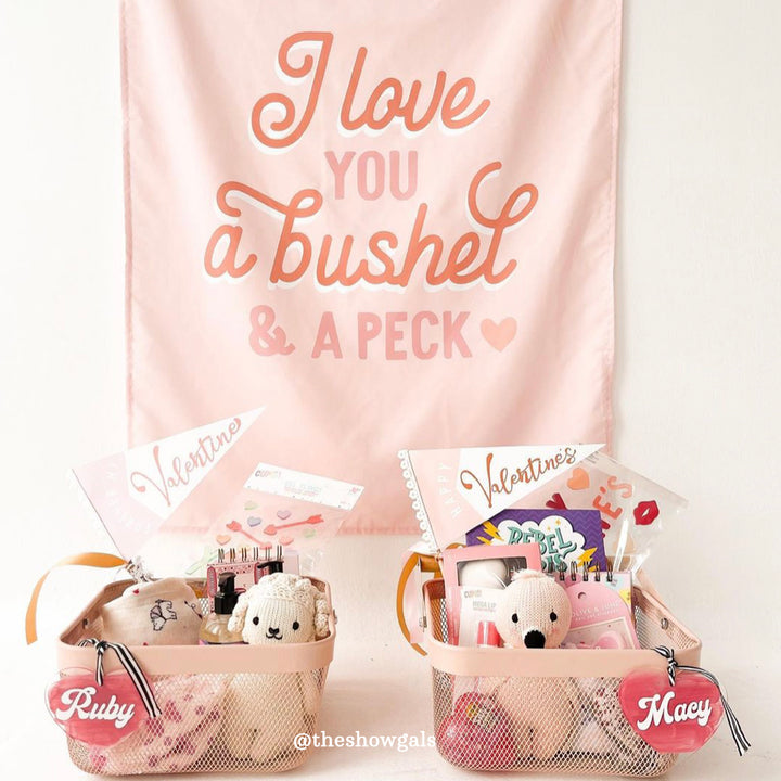 {Pink} I Love You a Bushel & A Peck Banner