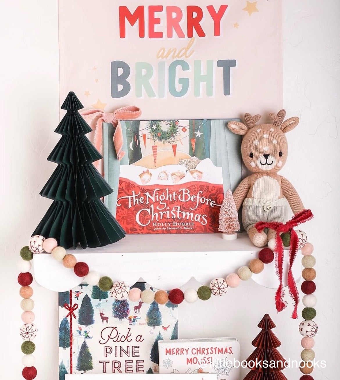 {Red + Green} Merry & Bright Banner