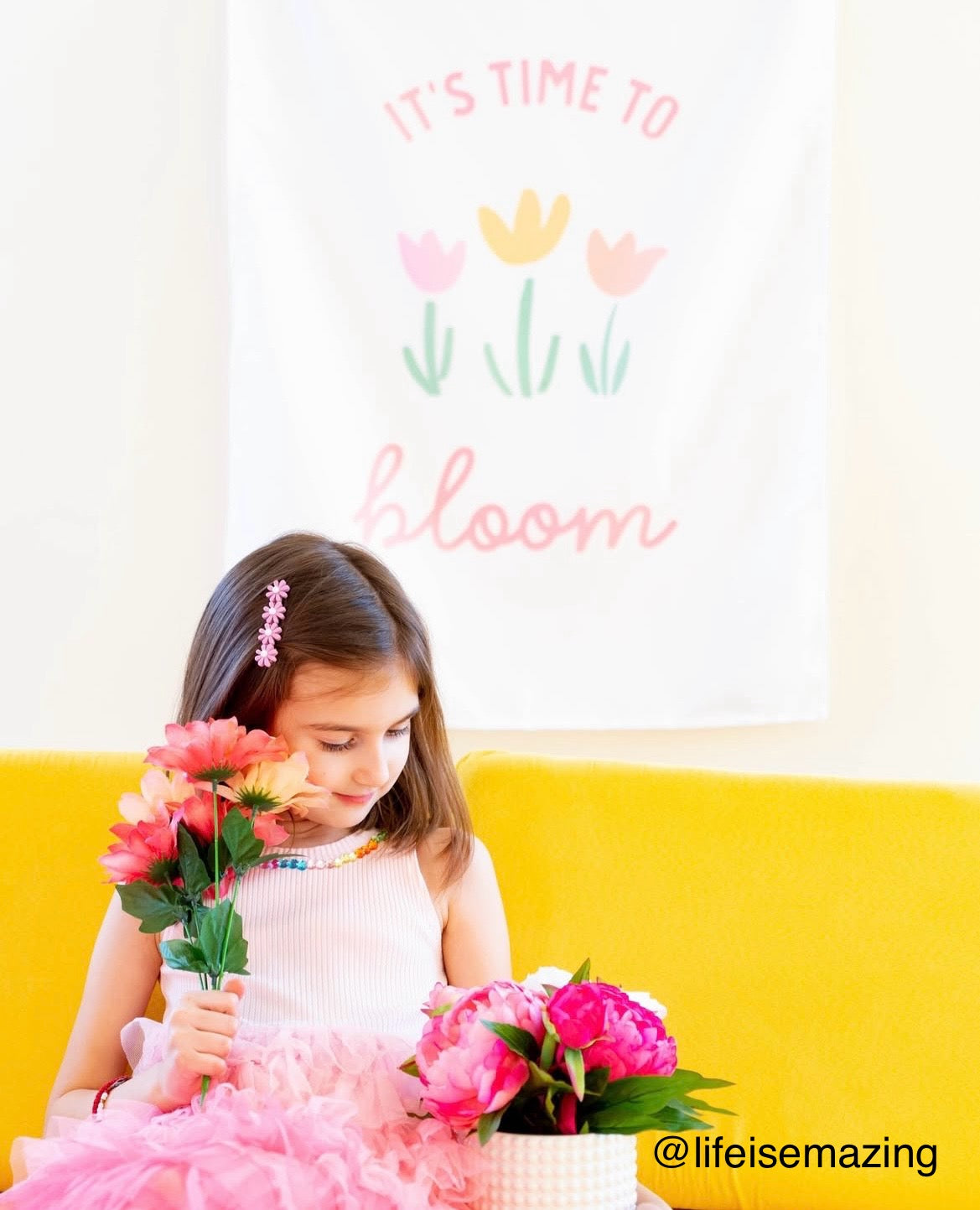 It's Time to Bloom Banner ©