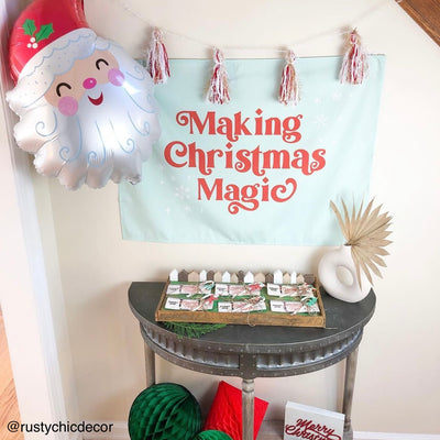 {Green} Making Christmas Magic Banner