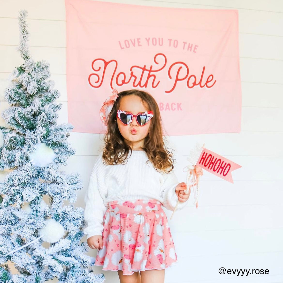 {Pink + Red} Love You To The North Pole Banner