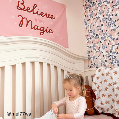 {Pink} Believe In The Magic Banner