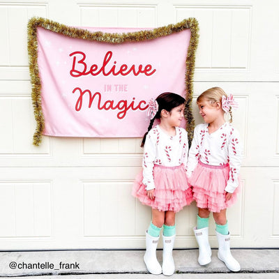 {Pink} Believe In The Magic Banner
