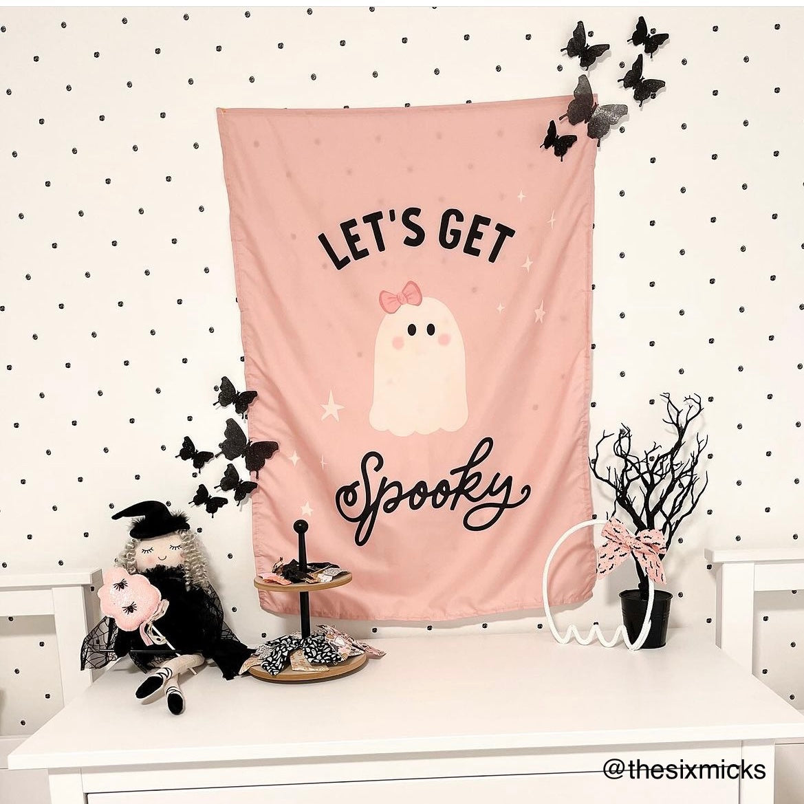{Pink} Let's Get Spooky Banner©