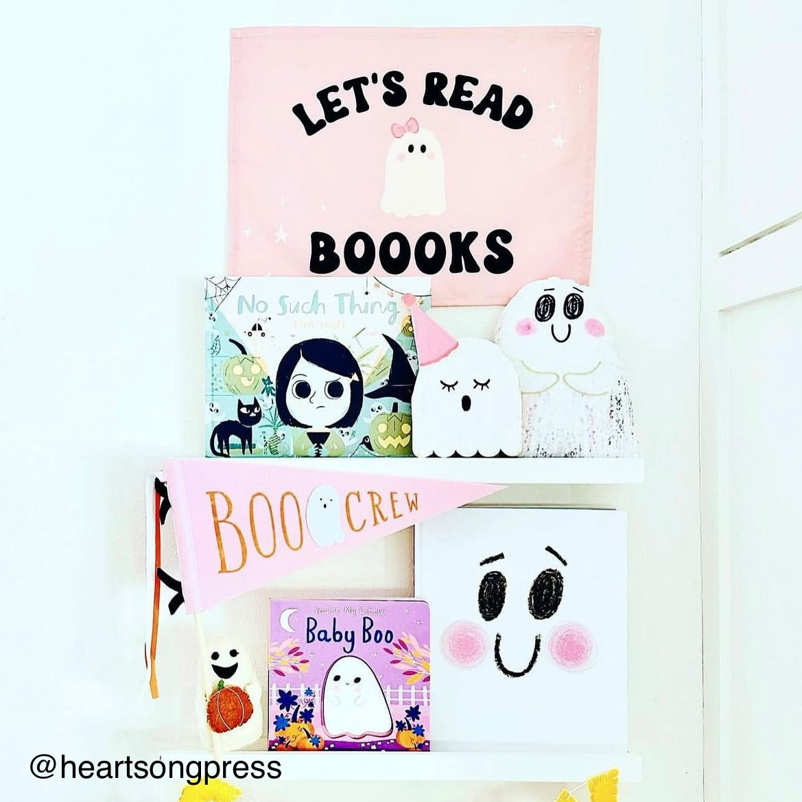 {Pink} Let's Read Boooks Banner