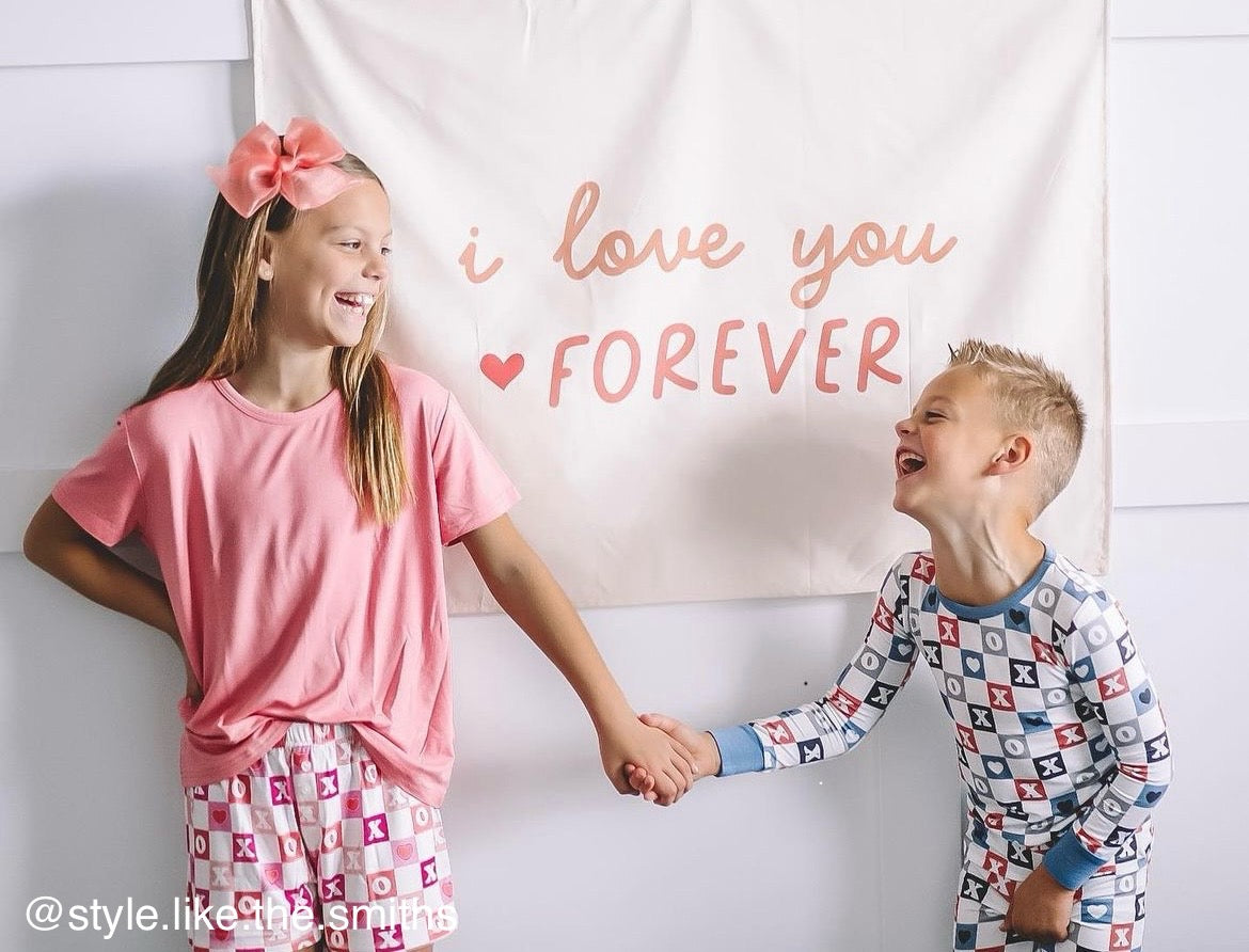 {Pink} Love You Forever Banner