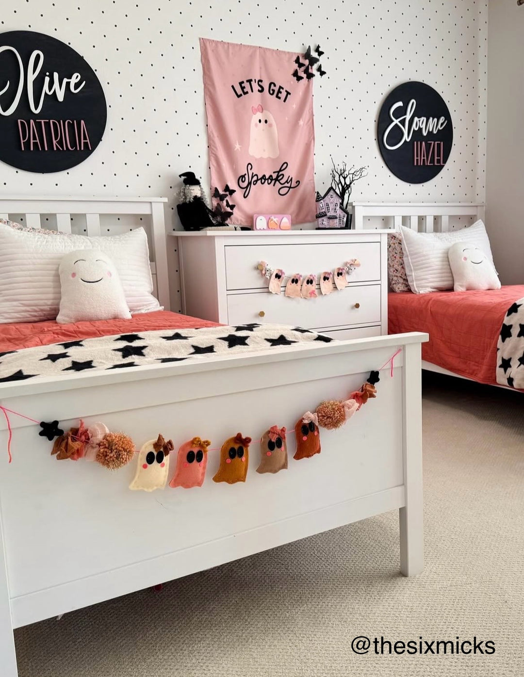 {Pink} Let's Get Spooky Banner©