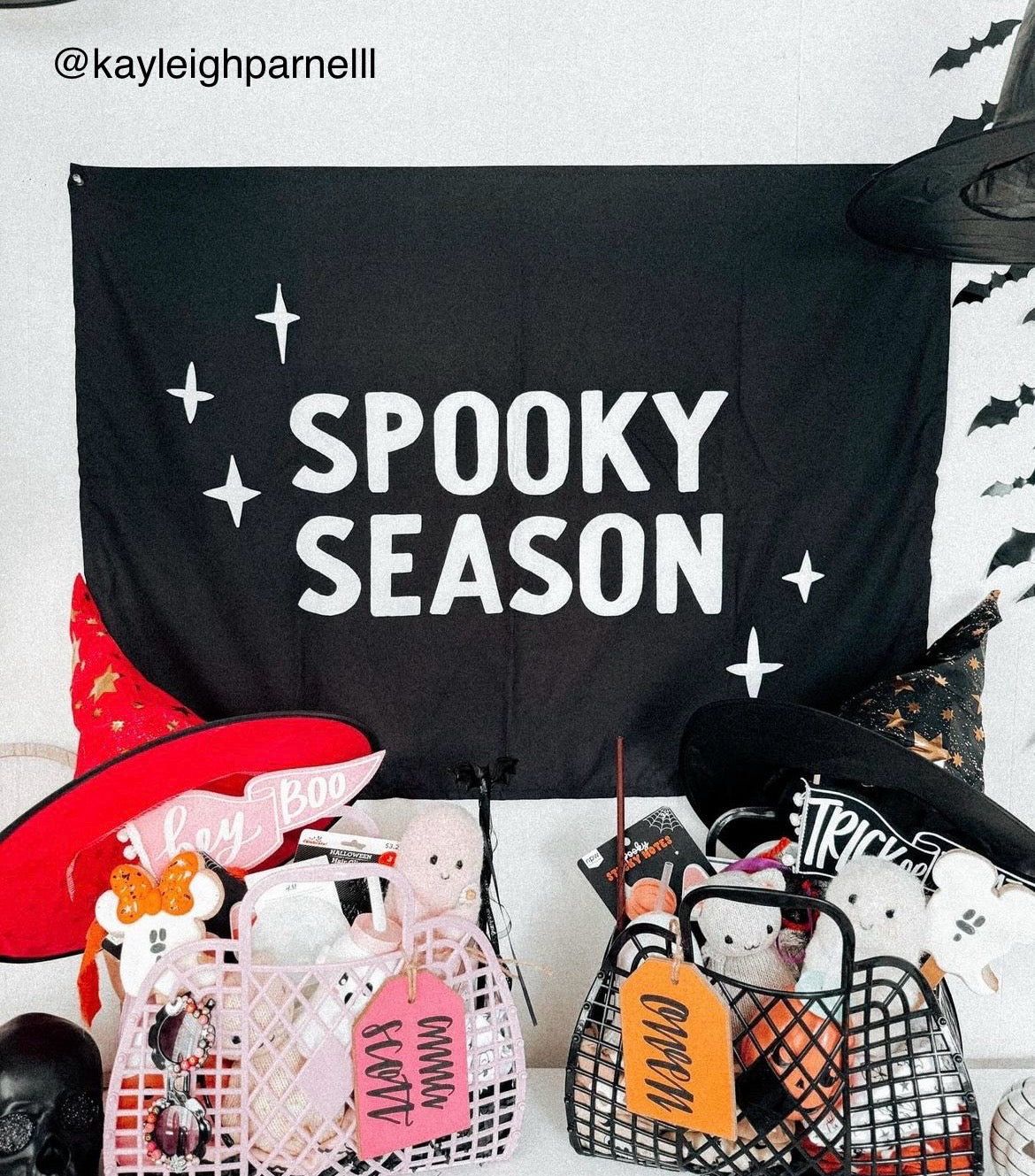 {Black + White} Spooky Season Banner