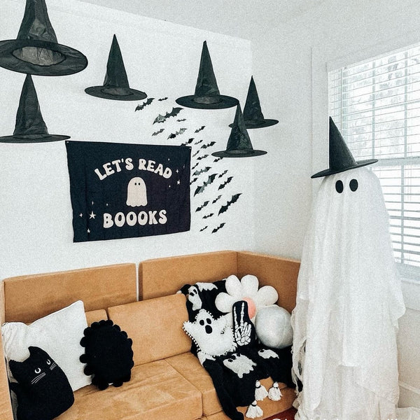 {Black} Let's Read Boooks Banner