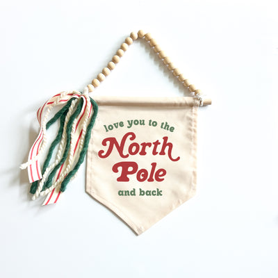 {Red & Green} Love You To The North Pole Hang Sign