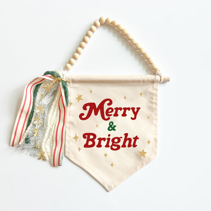 PRE-ORDER: Merry & Bright Hang Sign