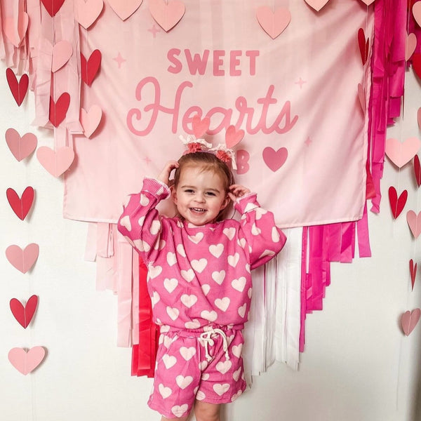 {Pink} Sweet Hearts Club Banner