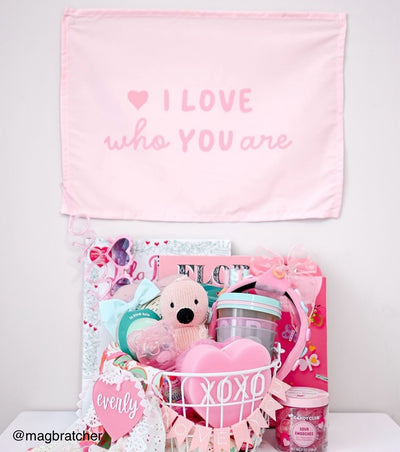 {Pink} I Love Who You Are Banner