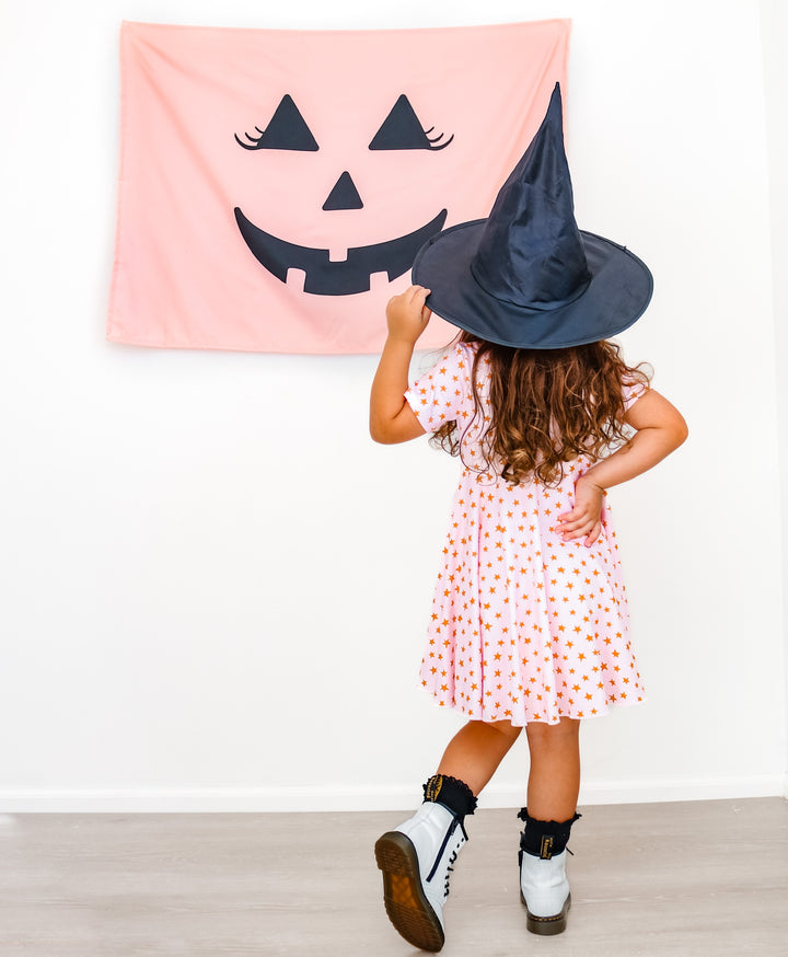 {Pink} Pumpkin Face Banner