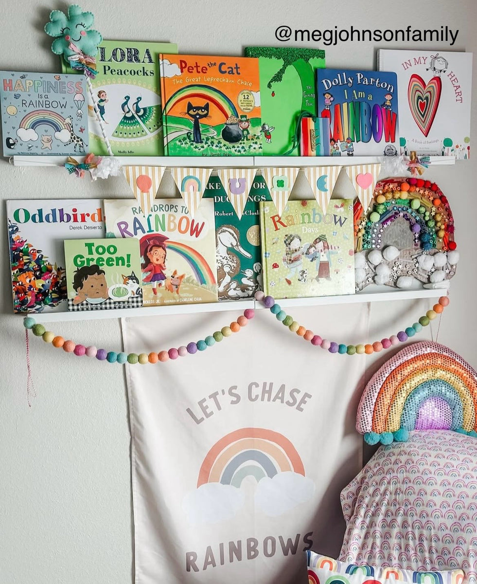 {Neutral} Let's Chase Rainbows Banner