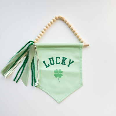 {Green} Lucky Hang Sign