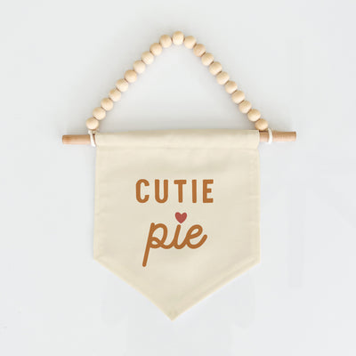 {Neutral} Cutie Pie Hang Sign