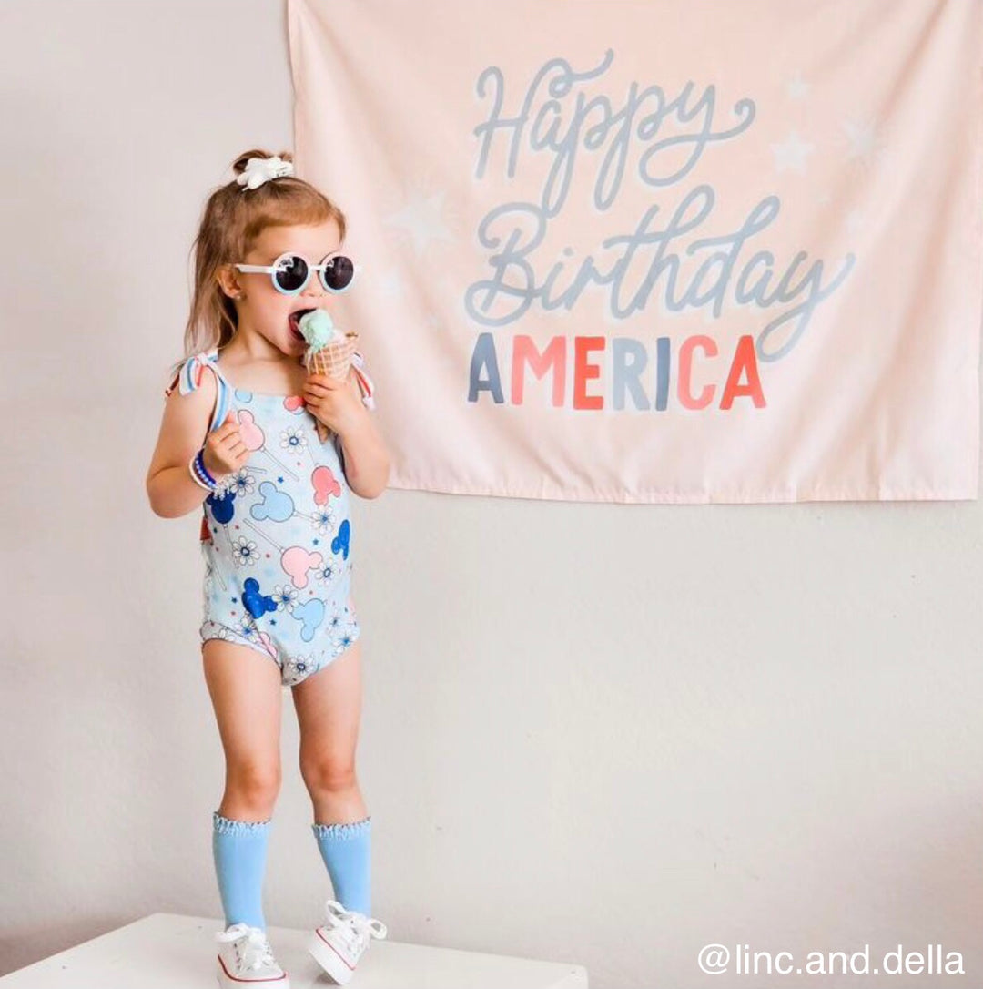 {Pink} Happy Birthday America Banner