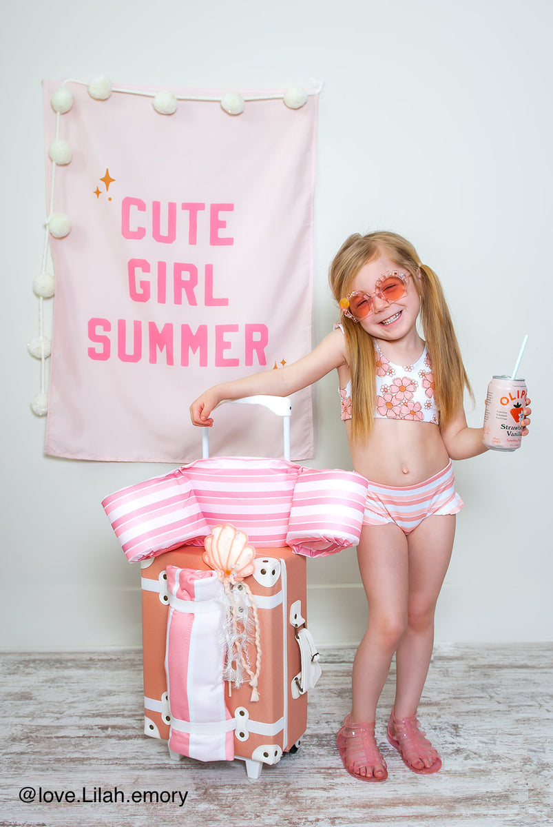 Cute Girl Summer Banner